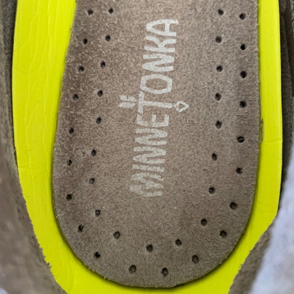 Minnetonka Moccasins Size 9.5 Gray Suede Hard Sole Fringe Slip On Casual Shoes - Picture 14 of 16